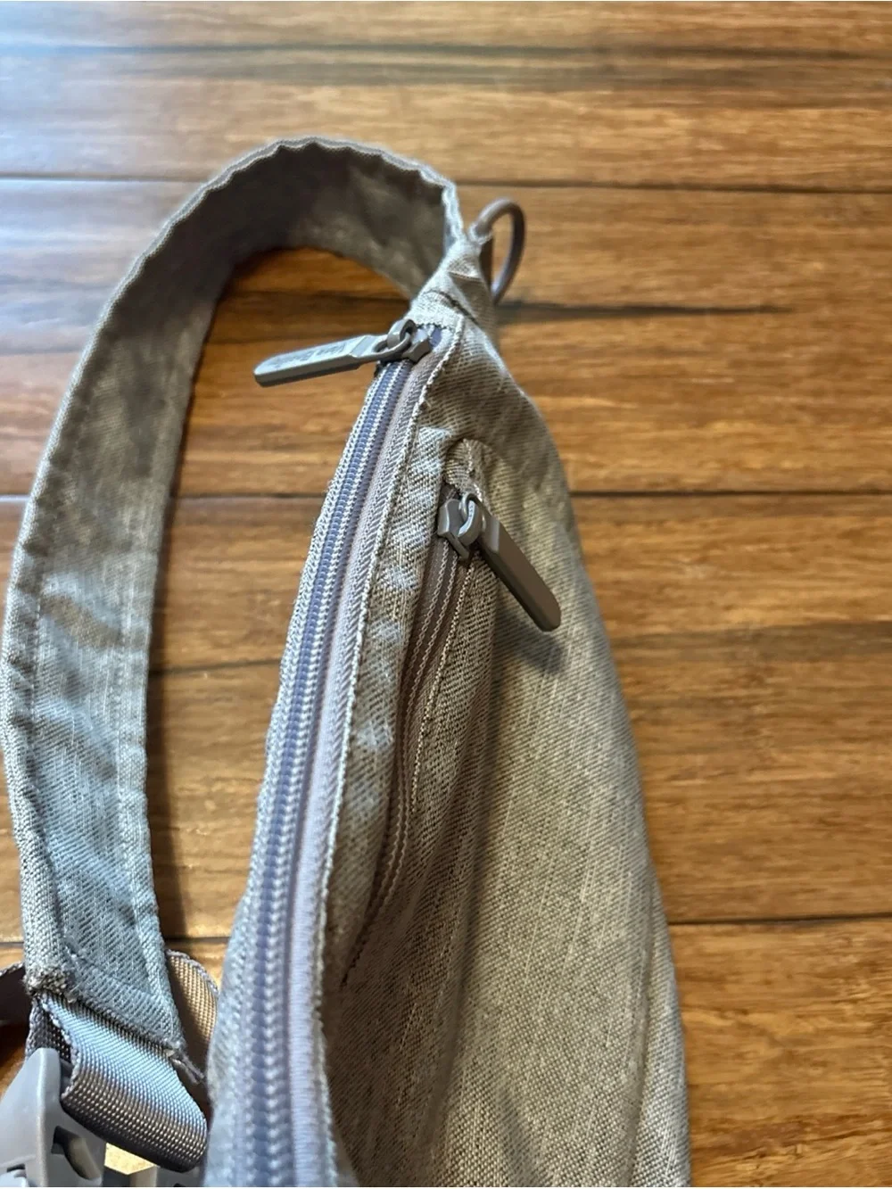Vera Bradley Lighten Up Essential Sling Backpack Heather Gray - Picture 5 of 8